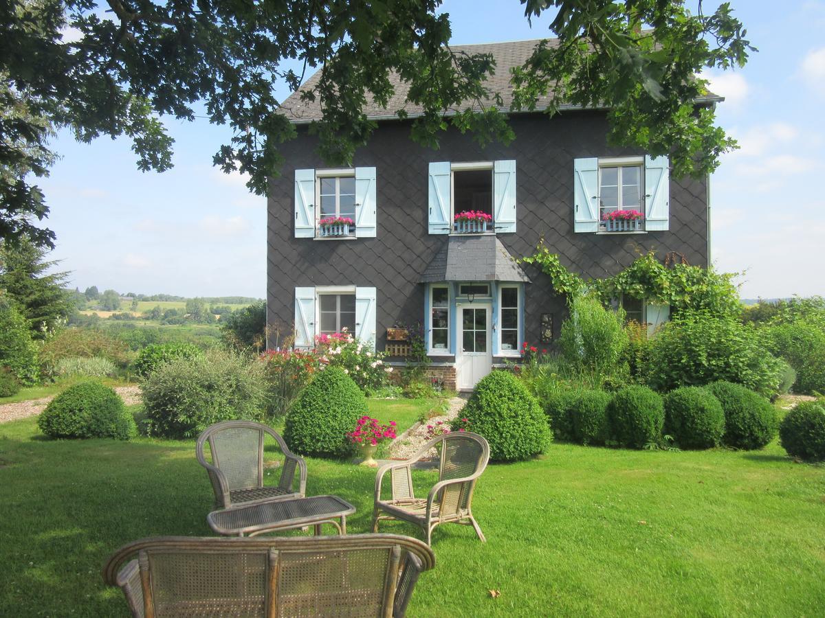 Le Clos Lauradiere Cormeilles  Exterior photo